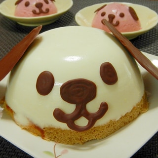 犬デコケーキ(いちごヨーグルトケーキ)
